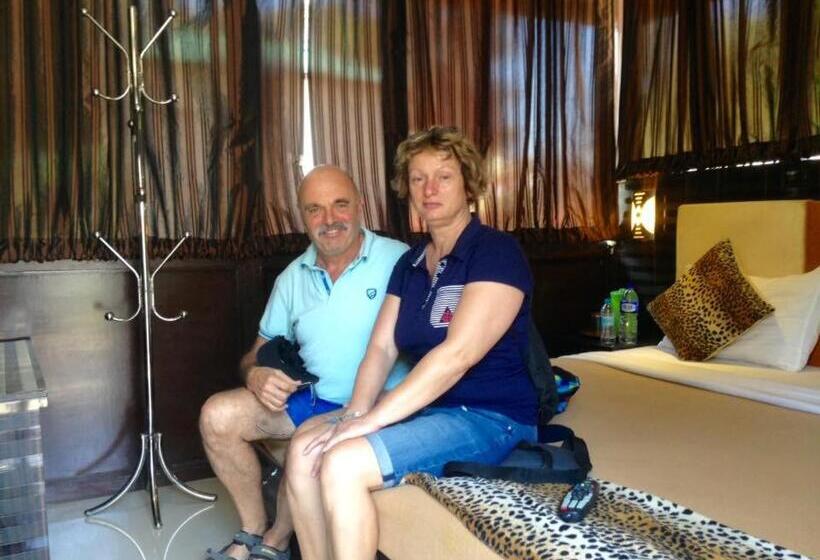 تختخواب و صبحانه Green Leaf Home Stay