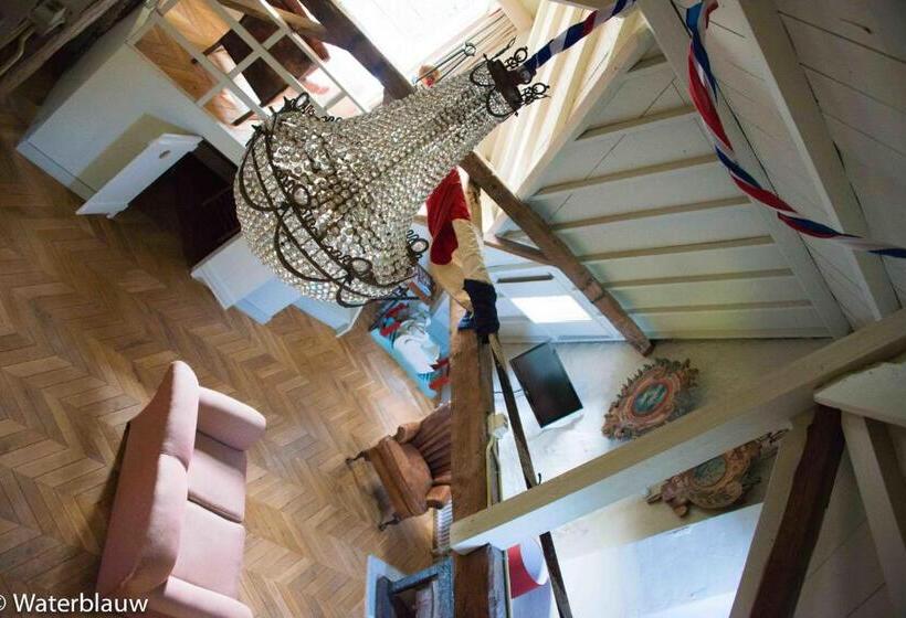 تختخواب و صبحانه Logement Swaenenvecht