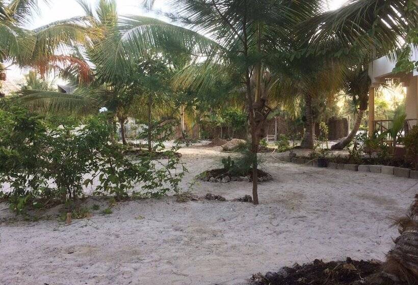 مبيت وإفطار Mpole Bungalows