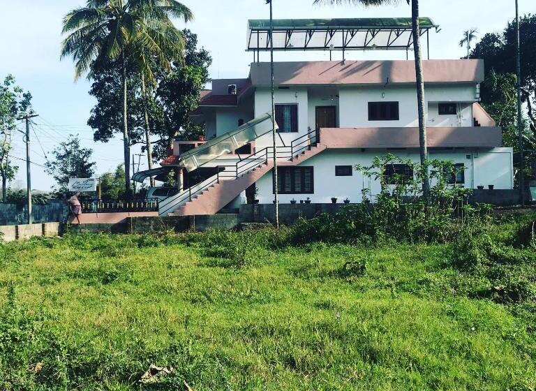 تختخواب و صبحانه Mulberry Homestay