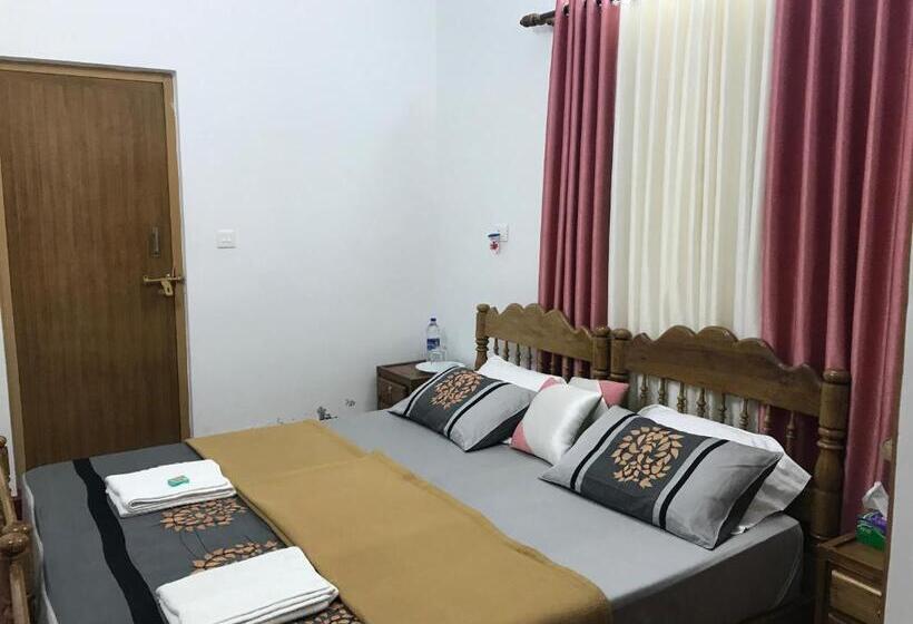 تختخواب و صبحانه Mulberry Homestay