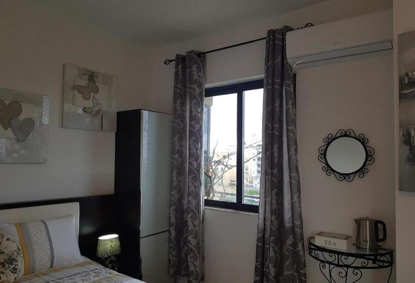 تختخواب و صبحانه Sunshine Court