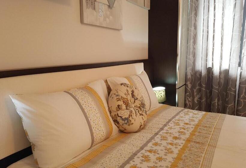 تختخواب و صبحانه Sunshine Court