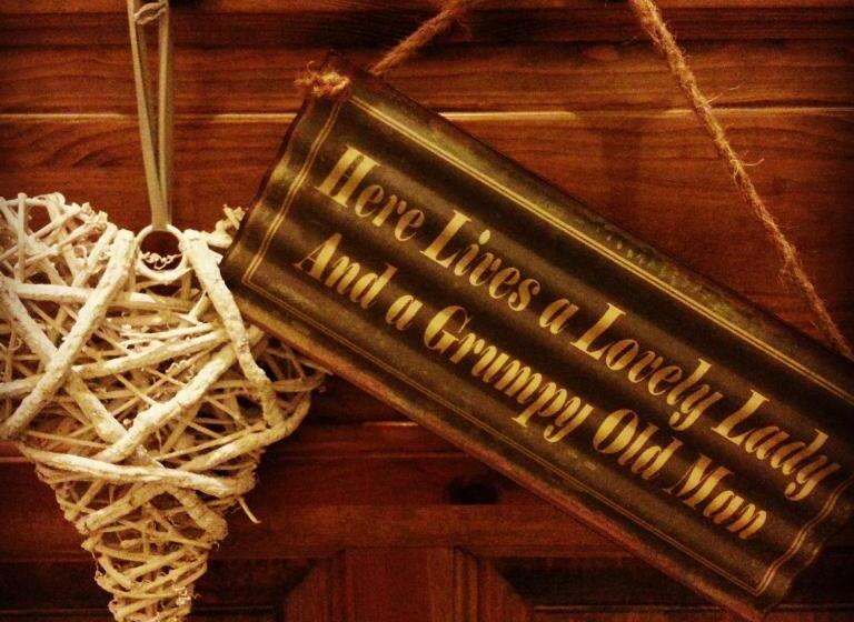 تختخواب و صبحانه Sunshine Court