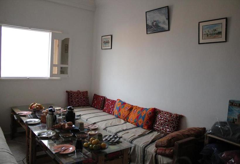 تختخواب و صبحانه La Surf House Morocco