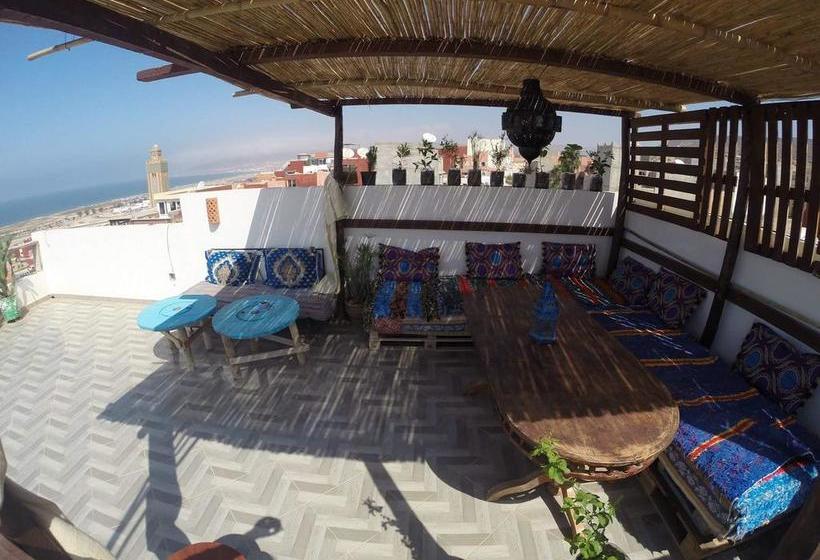 تختخواب و صبحانه La Surf House Morocco