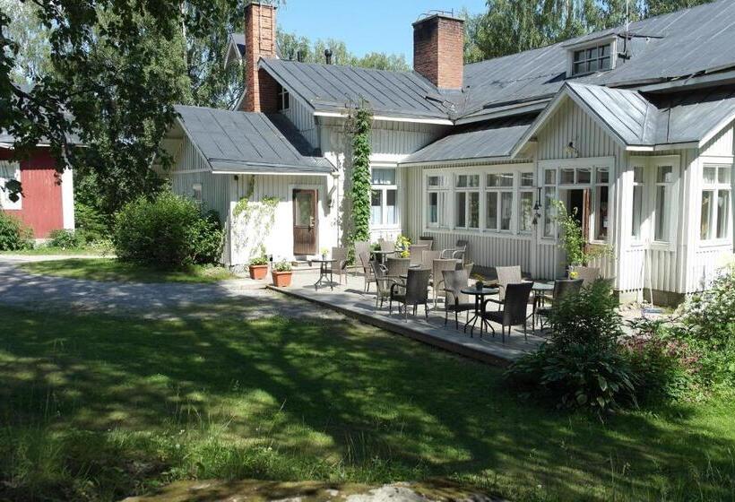 민박 Varjola Holiday Center