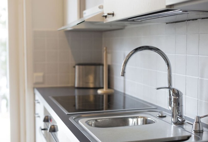 مبيت وإفطار Varjola Holiday Center