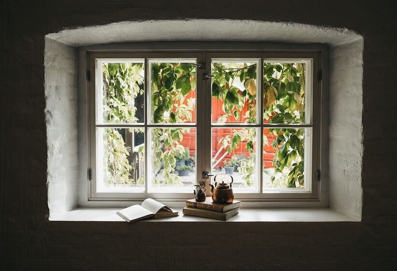 مبيت وإفطار Varjola Holiday Center