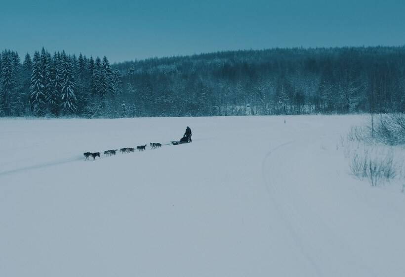 민박 Varjola Holiday Center