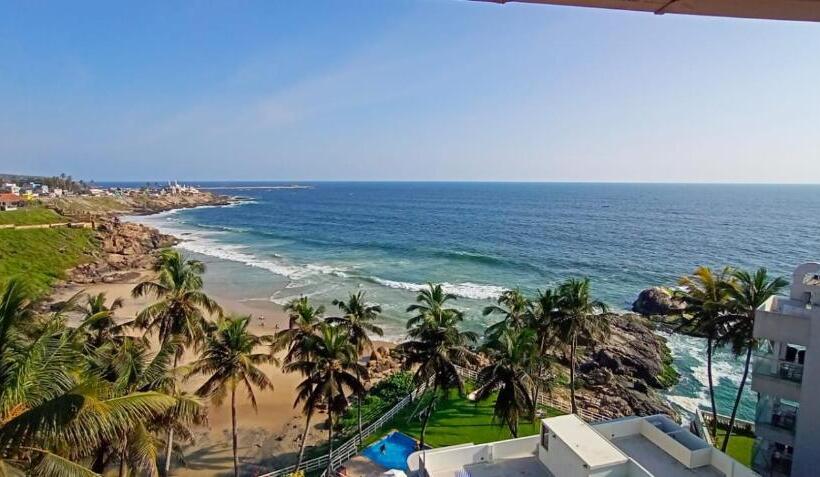 مبيت وإفطار Vijaya Varma Beach Resort