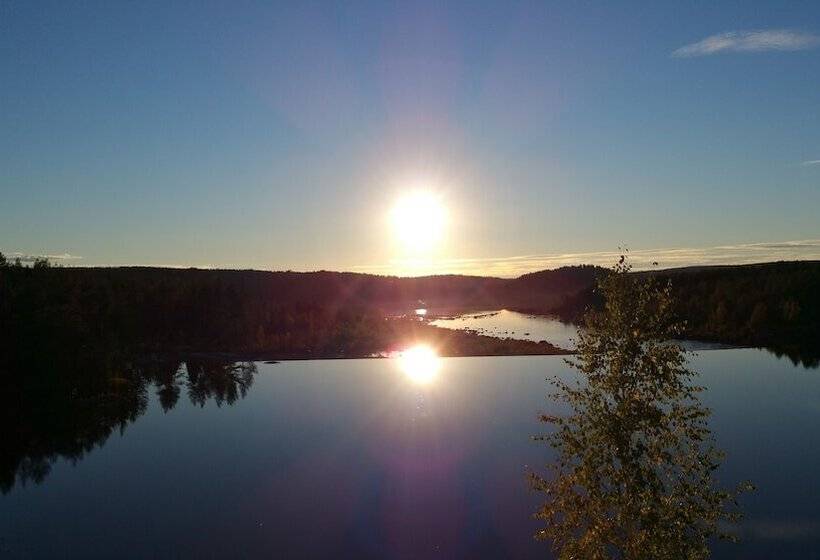 צימר Wanha Autti Camping Rovaniemi