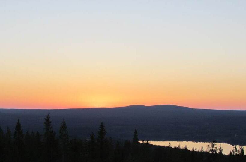 ベッドアンドブレックファースト Wanha Autti Camping Rovaniemi