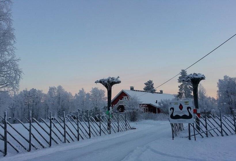 צימר Wanha Autti Camping Rovaniemi