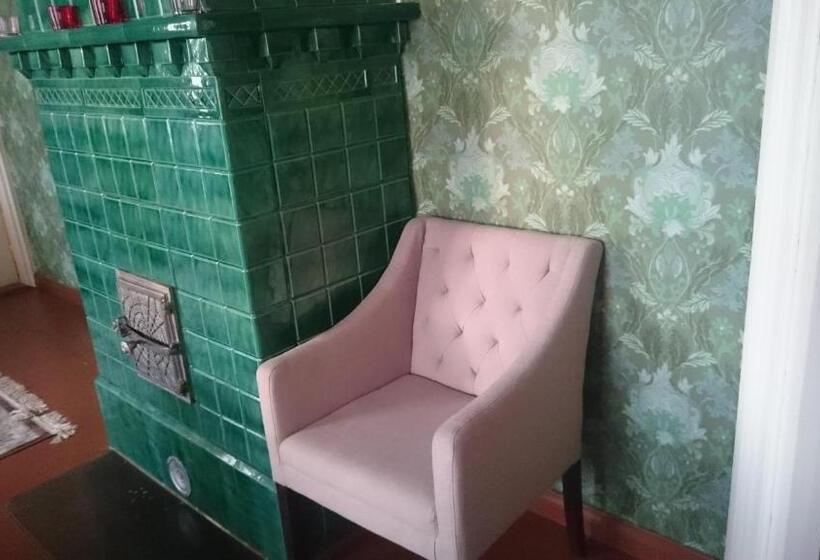 مبيت وإفطار Wanhan Apteekin Majatalo