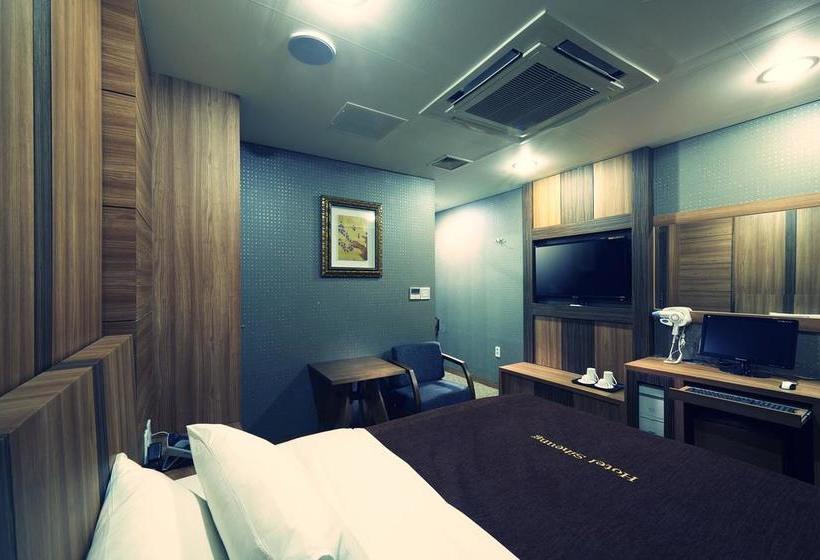 ホテル Benikea Premier  Siheung