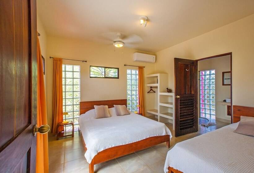 Buena Onda Beach Resort