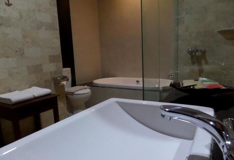 בית מלון כפרי Bukit Daun  And Resort