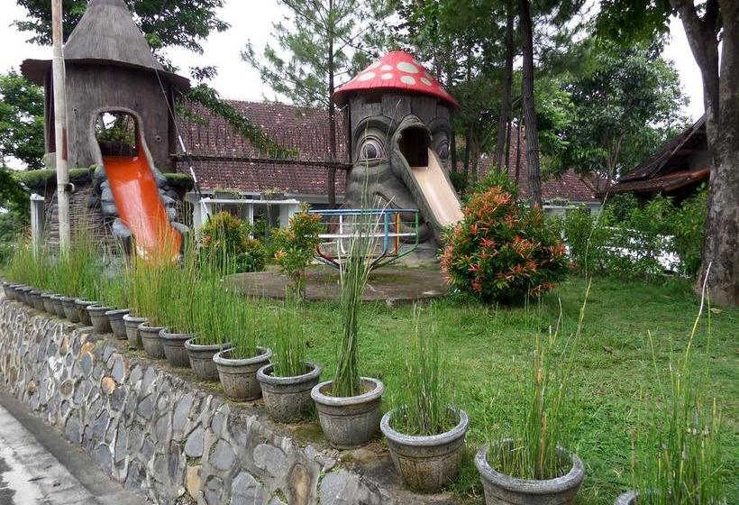 בית מלון כפרי Bukit Daun  And Resort