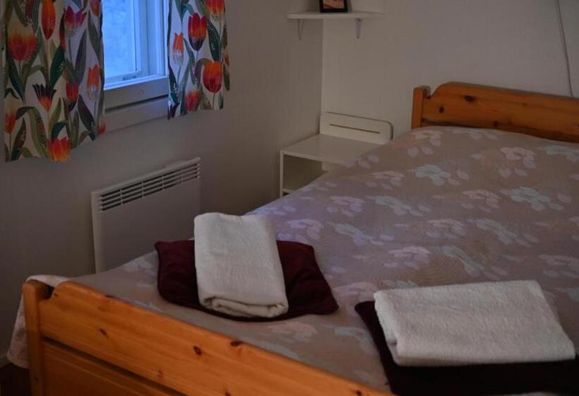 Hostel Ukonlinna