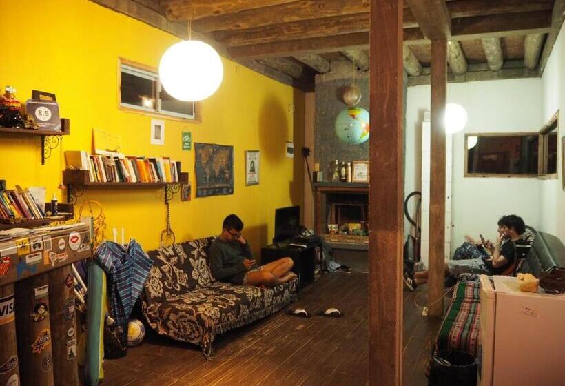 Hostel Vente Al Diablo