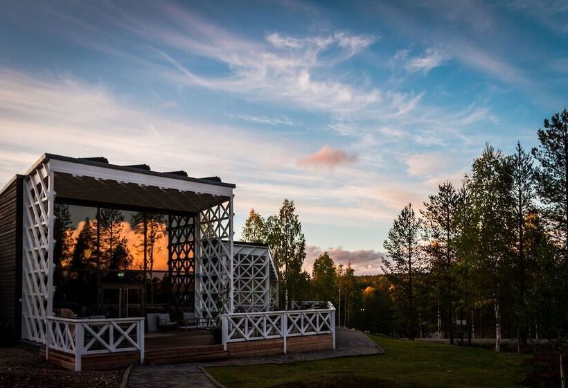 ホテル Arctic Treehouse