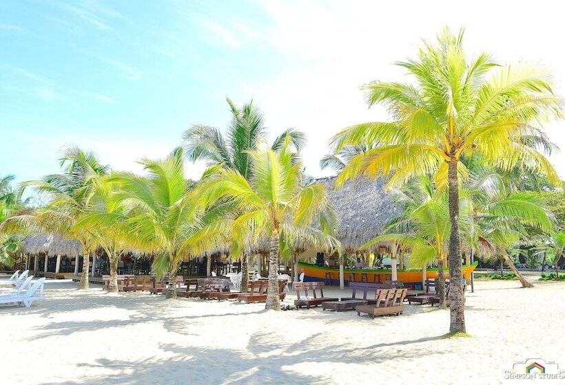 ホテル Arenas Beach