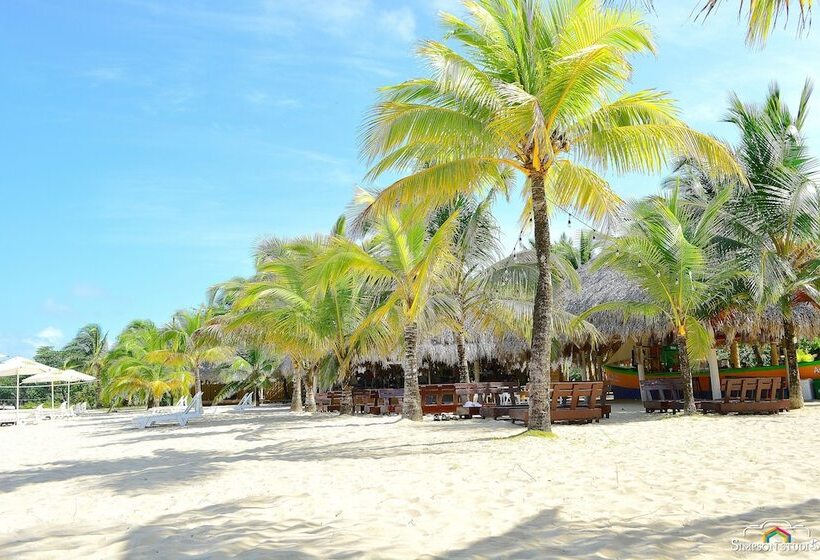 ホテル Arenas Beach