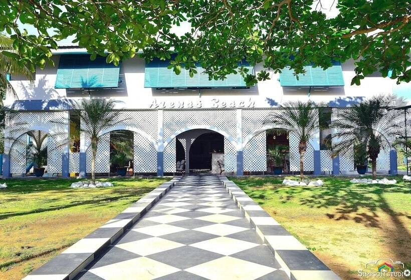 ホテル Arenas Beach