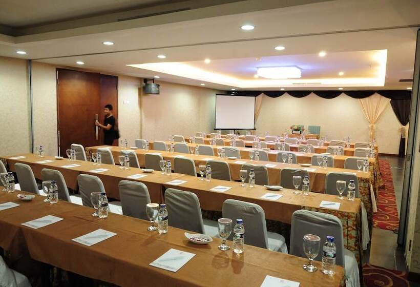 هتل Asialink Premier