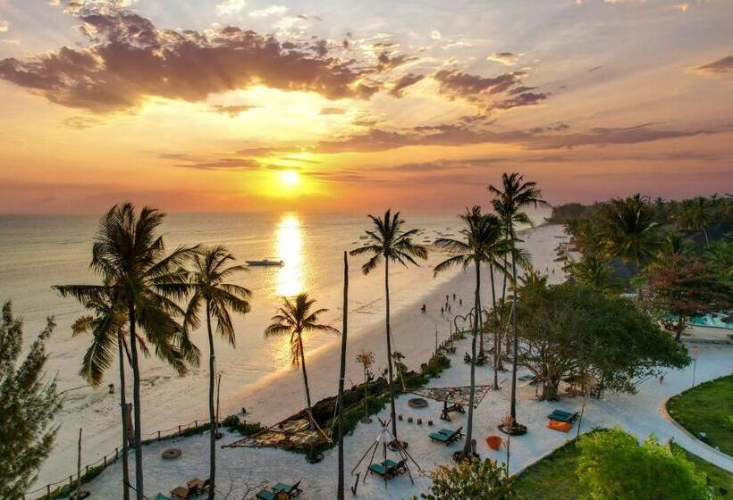 Отель Aya Beach Resort