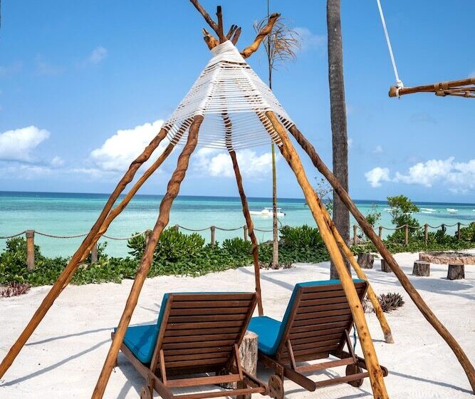 Отель Aya Beach Resort