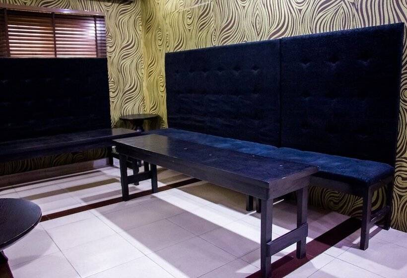 Отель Eagles @ Lekki