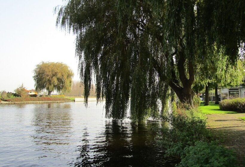 ホテル Herberg Welgelegen