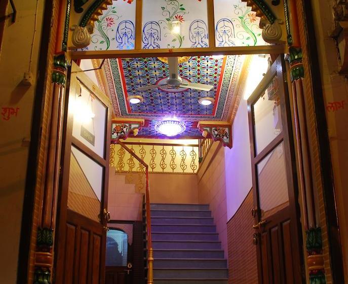 فندق Jhankar Mansion