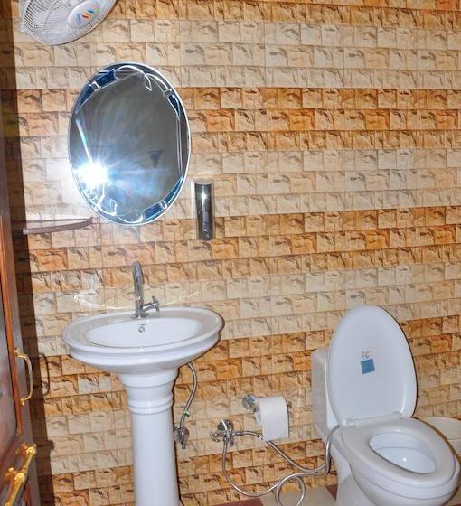 فندق Jhankar Mansion