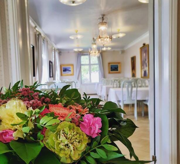 酒店 Karolineburg Manor House