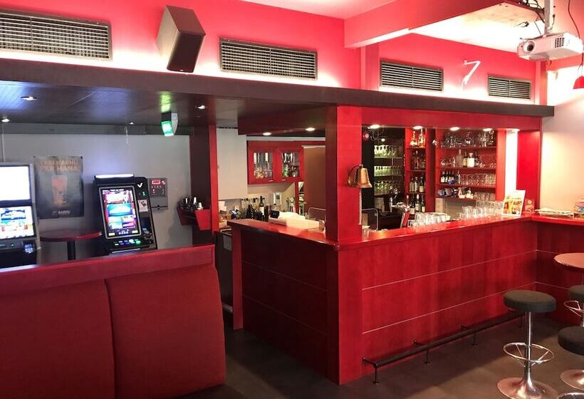 בית מלון כפרי Li Kiteenhovi