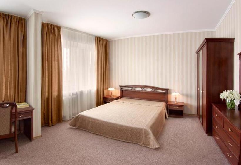 בית מלון כפרי Kremin