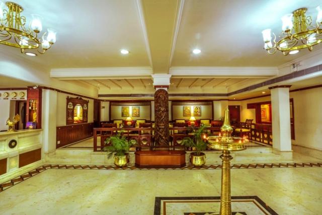 هتل Krishna Inn