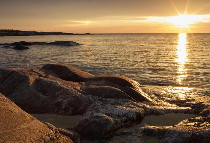 فندق Kylmäpihlaja Lighthouse