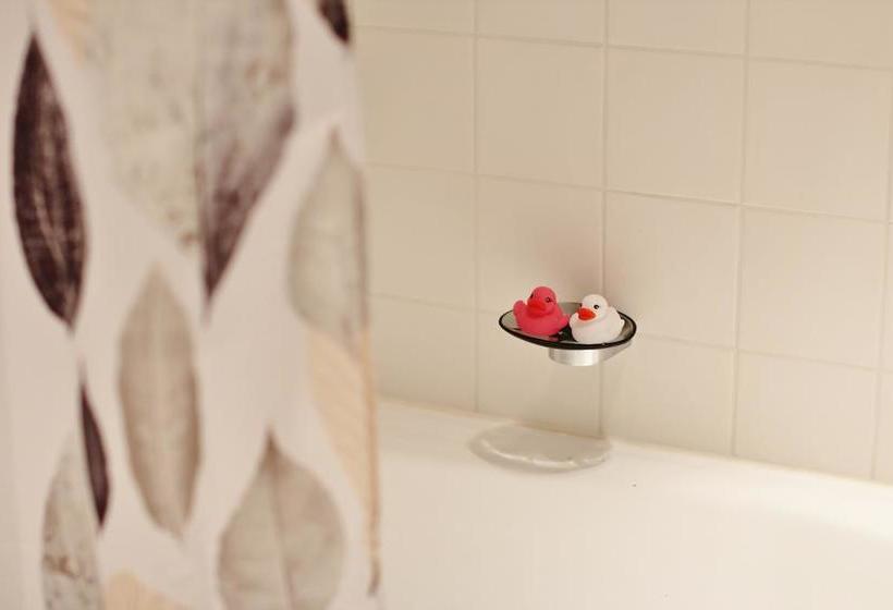 בית מלון כפרי Kymin Huvila