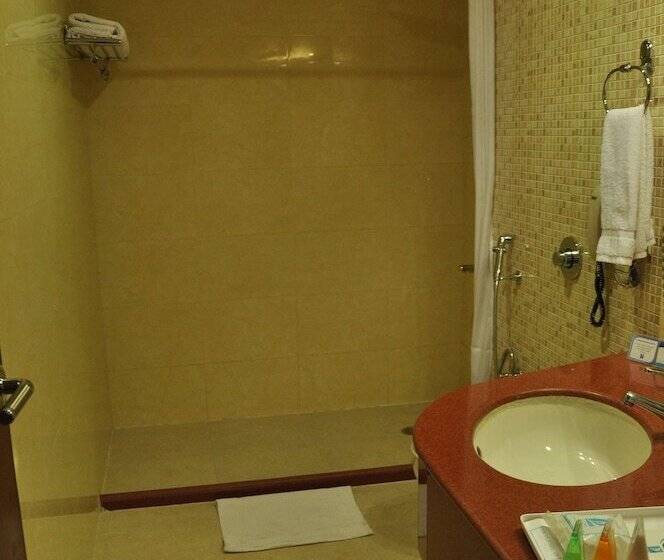 فندق Le Lac Sarovar Portico Ranchi