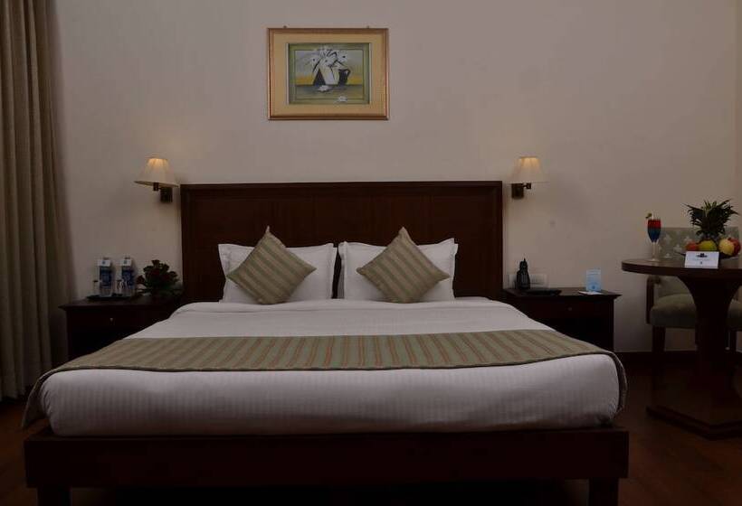 فندق Le Lac Sarovar Portico Ranchi