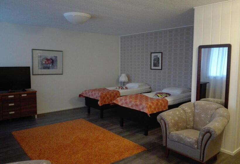 فندق Li Pogostan Hovi