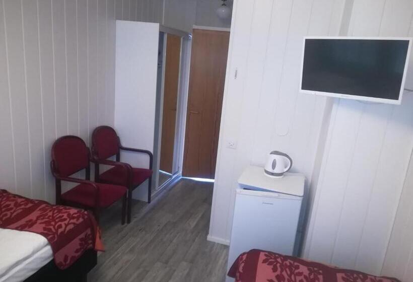 فندق Li Pogostan Hovi