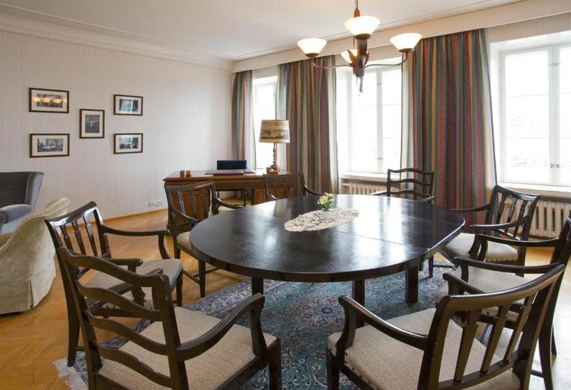 فندق Li Ravintola Mäntän Klubi