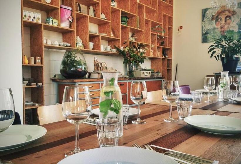 Отель Loskade 45