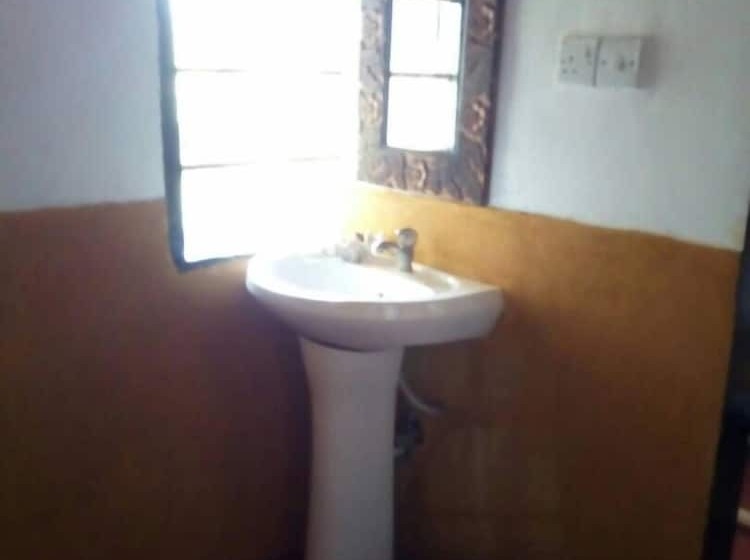 Отель Mnana Lodge Kizimkazi