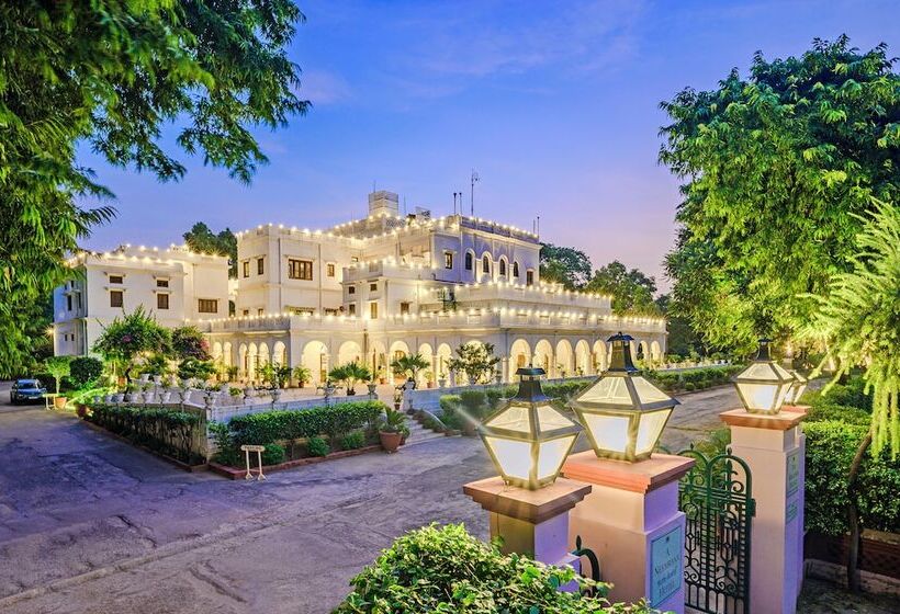 Отель Neemrana S Baradari Palace